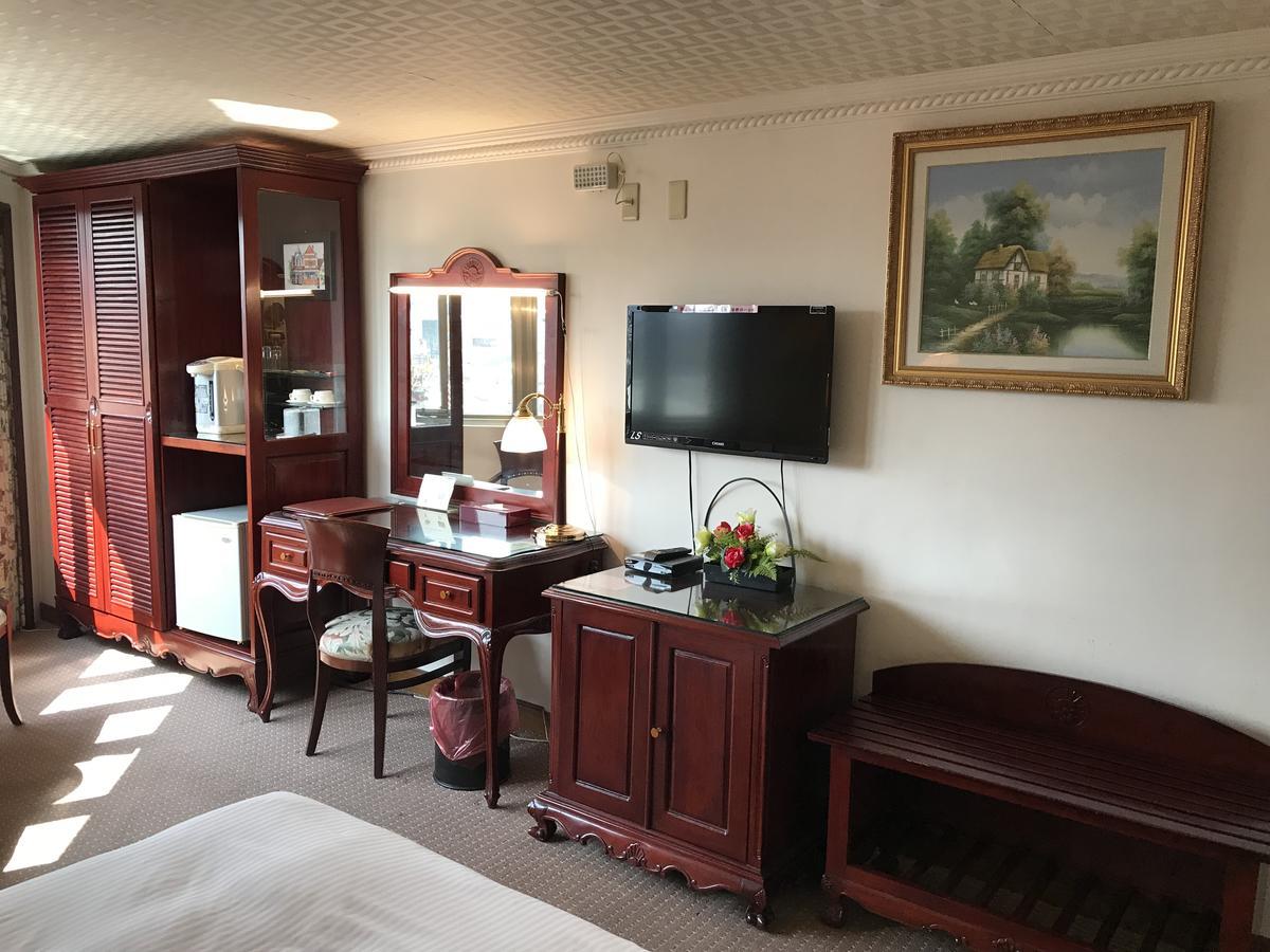 Sunrise Hotel Tainan Extérieur photo